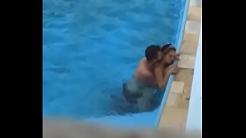 Sexo na piscina em Catolé_ do Rocha