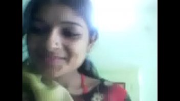 tamil girl boob show