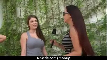 Amateur has sex for some quick cash 18